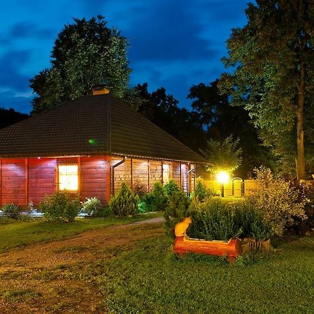 Villa Gajowka Sajczyce - Gospodarstwo Agroturystyczne à Chełm Extérieur photo