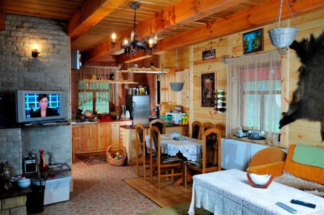 Villa Gajowka Sajczyce - Gospodarstwo Agroturystyczne à Chełm Extérieur photo